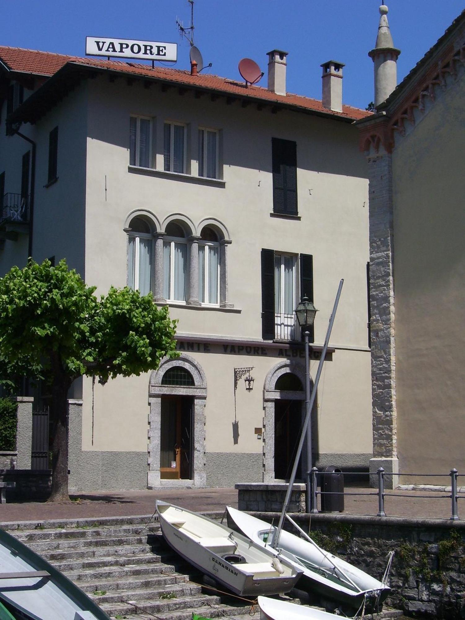 Hotel Vapore Torno Luaran gambar